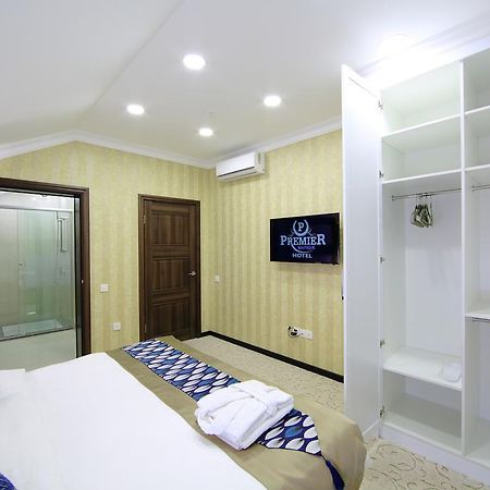 Premier Hotel Bishkek Bagian luar foto