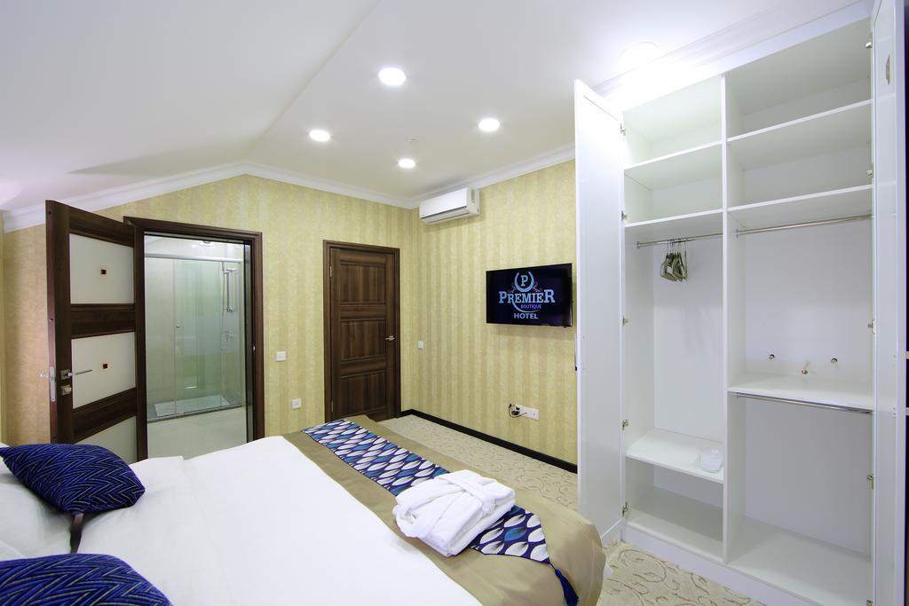 Premier Hotel Bishkek Bagian luar foto