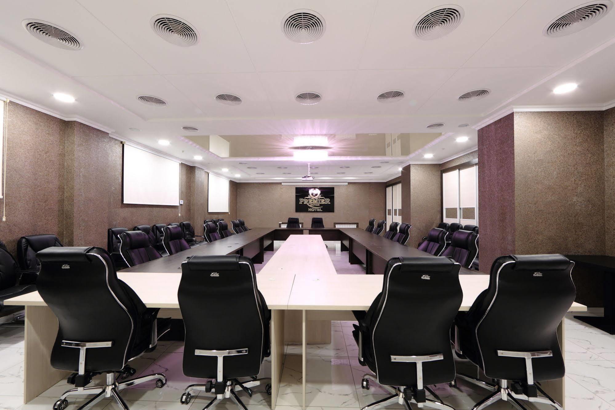 Premier Hotel Bishkek Bagian luar foto